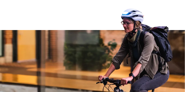 bike helmets with glasses ILM Helmet USB Rechargeable LED Front and Back Light Model E it keeps your cycling accessories organised and easily accessible Tips for wearing glasses with