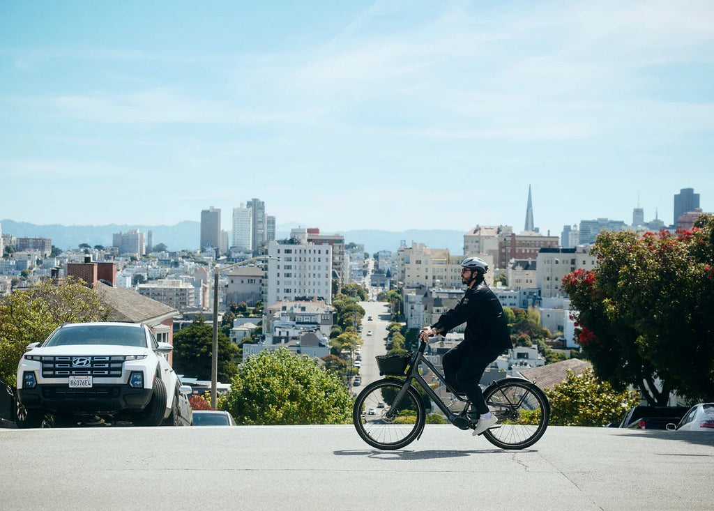 bike helmet city riding Melon Bicycle Urban Active Decent Double Black Melon World GmbH The City is a purpose Bern Helmets | Bike, Snow