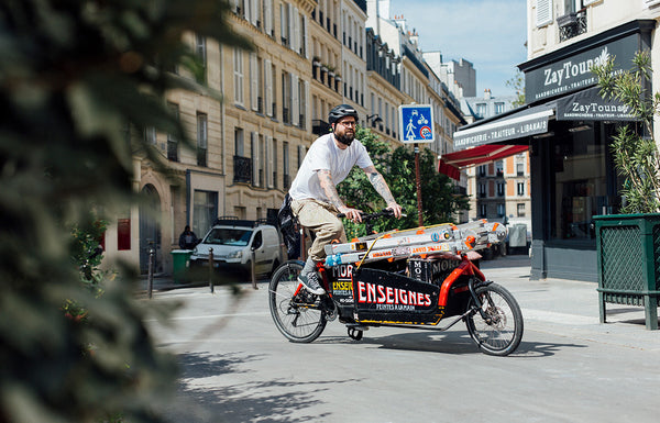 Ride Your City: Paris with Mo Signs