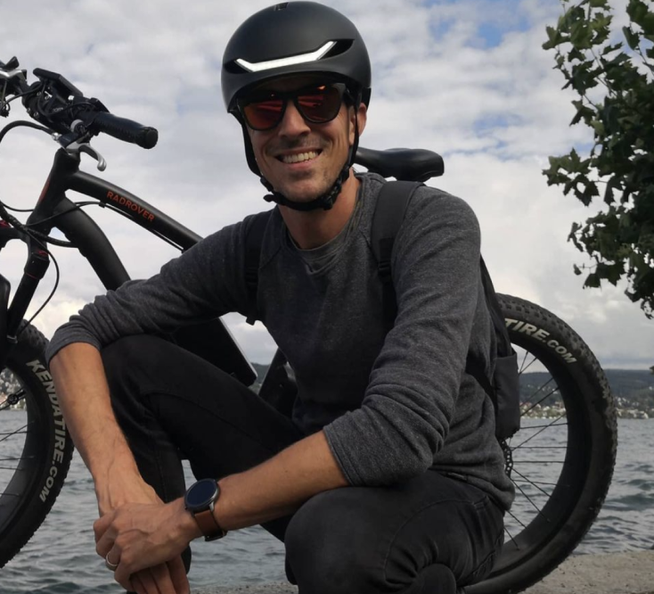 🌟 Casque Vélo Lumineux avec Clignotants ⬅️➡️ LUMOS Kickstart – BeMojoo